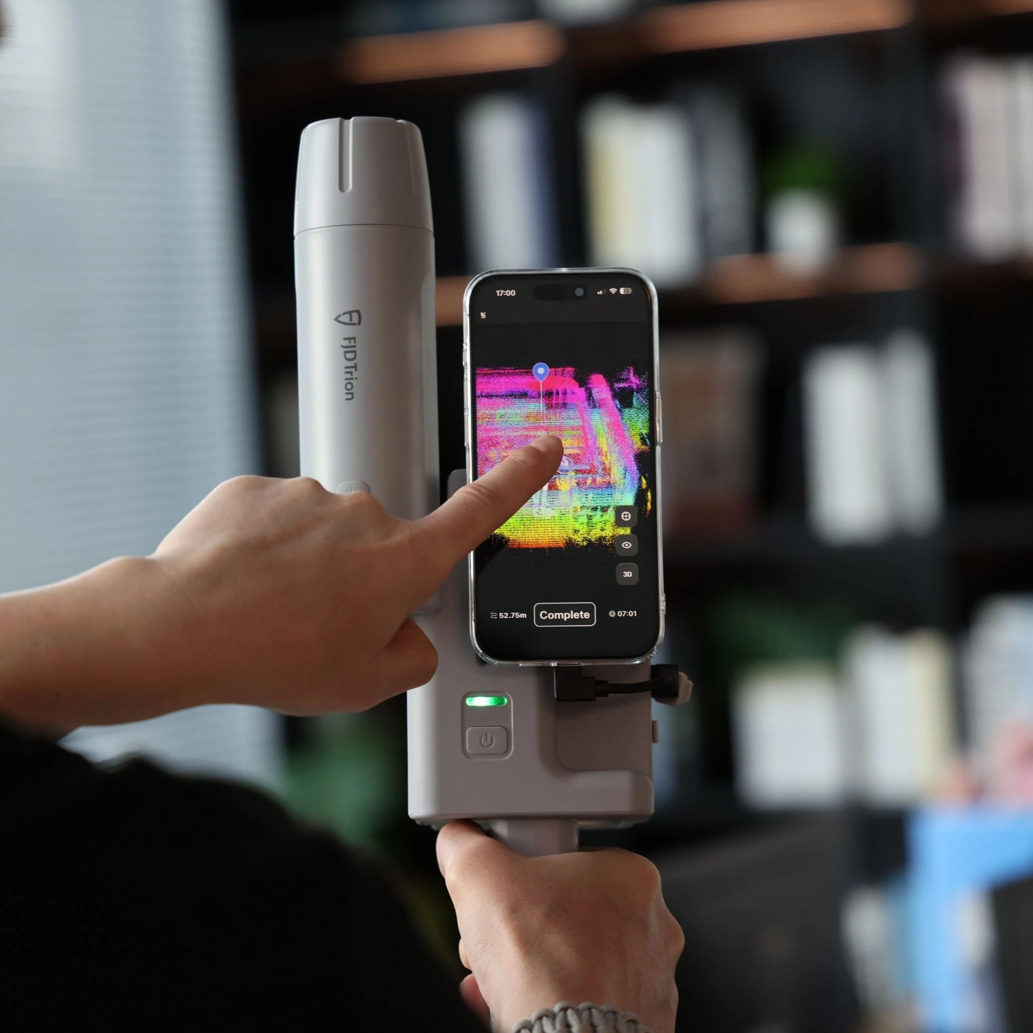 V4E Go official app photo · Coverage review reference